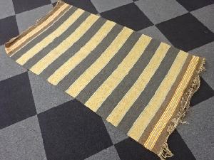 アンティーク　トライバルラグ